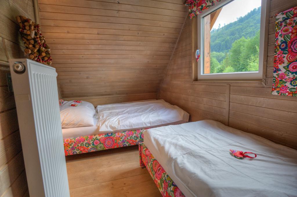Mala Osada Domki Z Jacuzzi Przy Gondoli Szczyrk Quarto foto